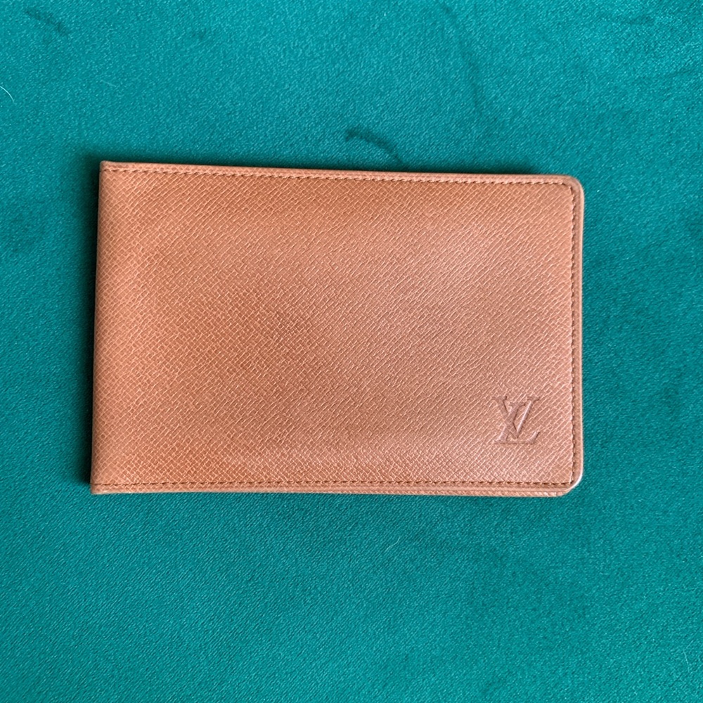 Louis Vuitton Card ID Holder